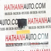 Công tắc lên xuống kính cửa sau phải xe Mercedes R350, R320
